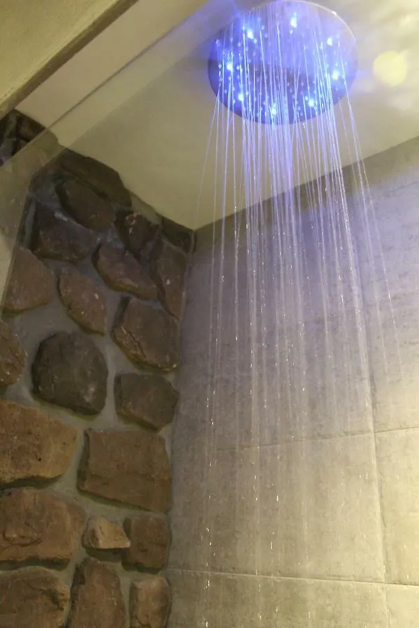 דסנזאנו דל גארדה Villa Martina Luxury Rooms איטליה