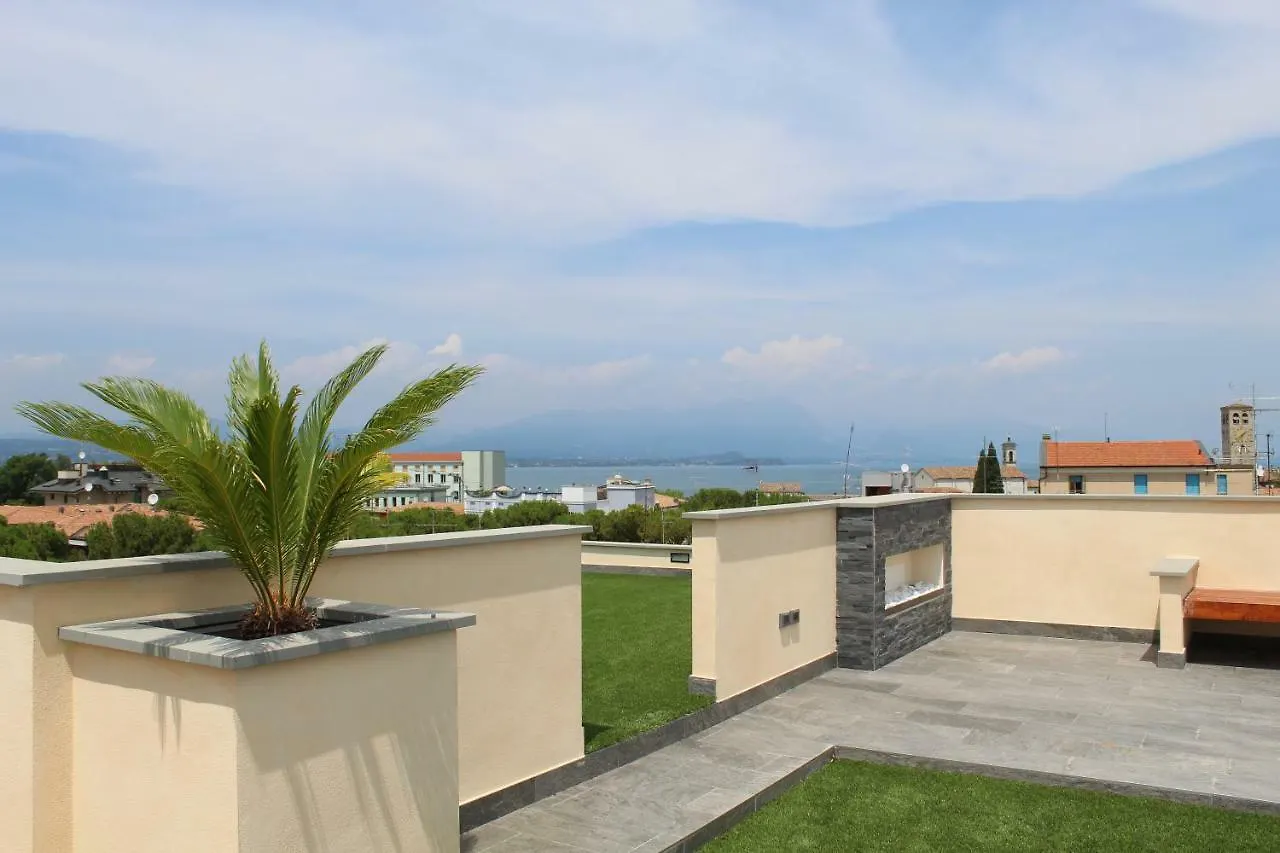 Villa Martina Luxury Rooms Desenzano del Garda Gasthof